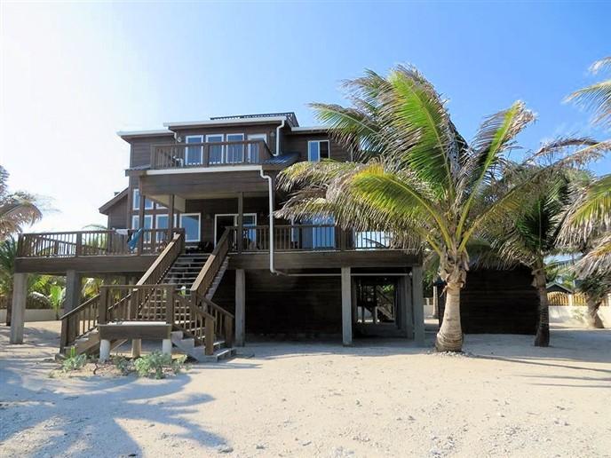 Listing ID: URE0349,  Utila, Bay Islands, HN - Destination Utila, Photo #