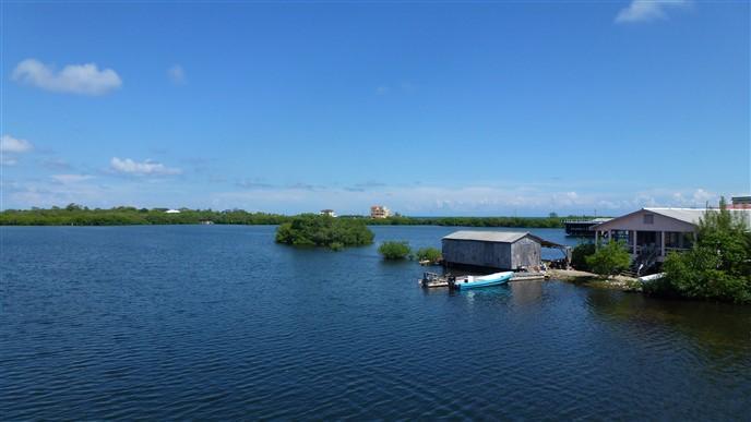 Listing ID: URE0353, The Point Utila, Bay Islands, HN - Freddy's Place on the Point, Photo #