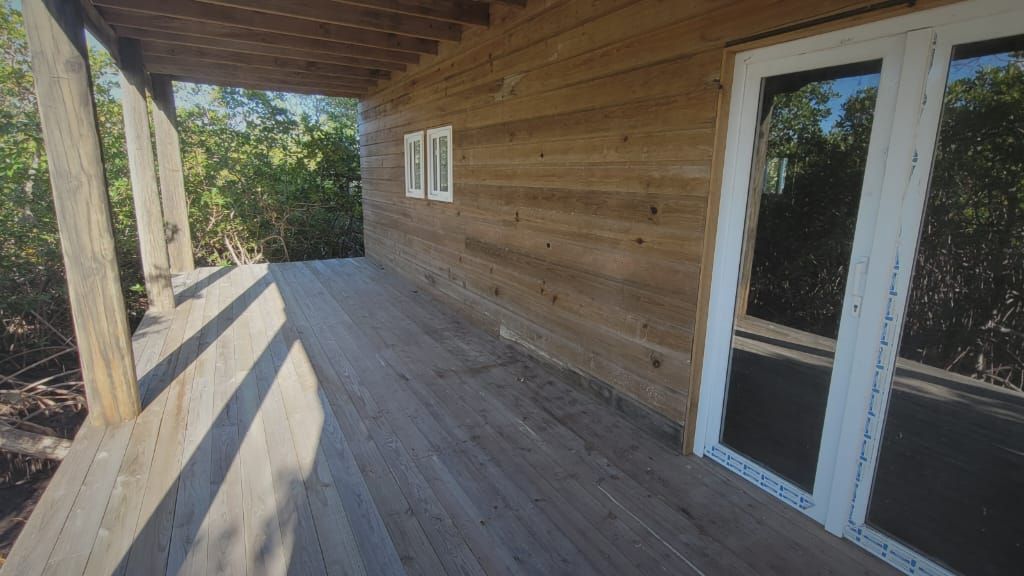 Listing ID: URE0377, Lower Lagoon Utila, Bay Islands, HN - Unique Opportunity in rare setting, Photo #