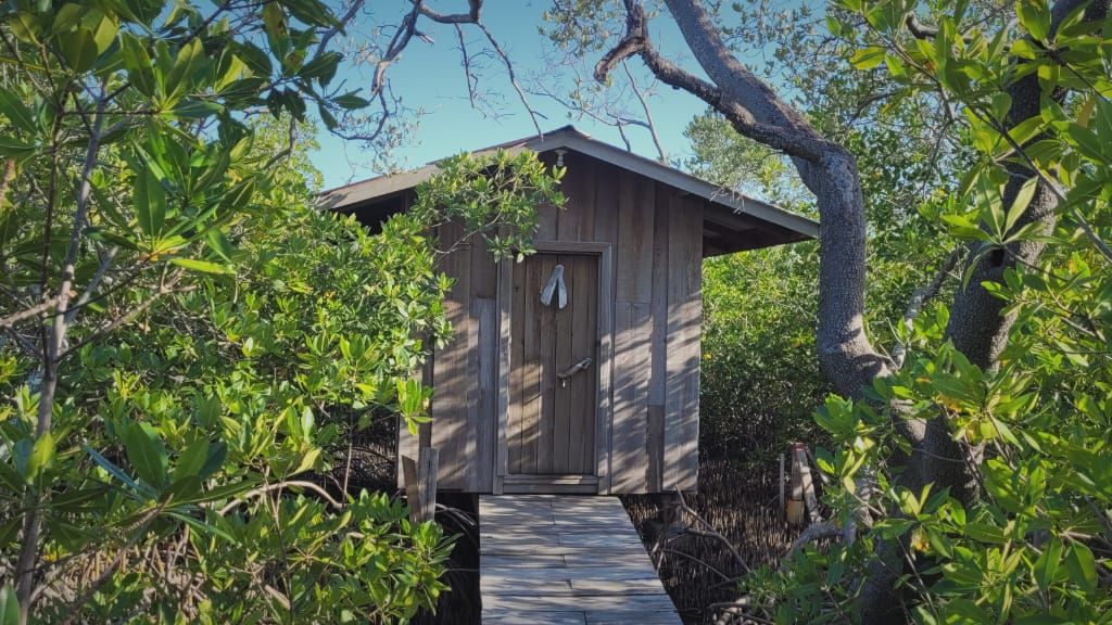 Listing ID: URE0377, Lower Lagoon Utila, Bay Islands, HN - Unique Opportunity in rare setting, Photo #