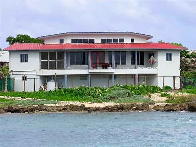 Listing ID: URE0388, Red Cliff Utila, Bay Islands, HN - La Casa Del Sol Naciente, Photo #