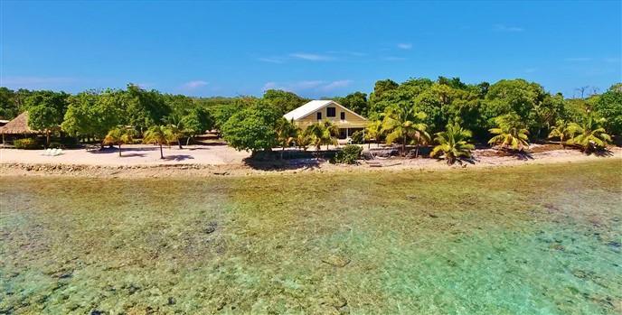 Listing ID: URE0398, Little Bight - South Shore Utila, Bay Islands, HN - Pelican's Nest, Photo #