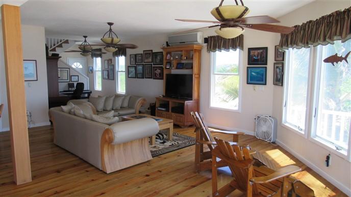 Listing ID: URE0407, Trade Winds Utila, Bay Islands, HN - BFB Beach House, Photo #