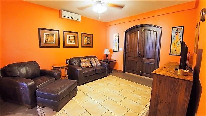 Listing ID: URE0408,  Utila, Bay Islands, HN - Wyndsong Manor, Photo #