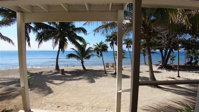 Listing ID: URE0414, Coral Beach Utila, Bay Islands, HN - Casa Miradora, Photo #