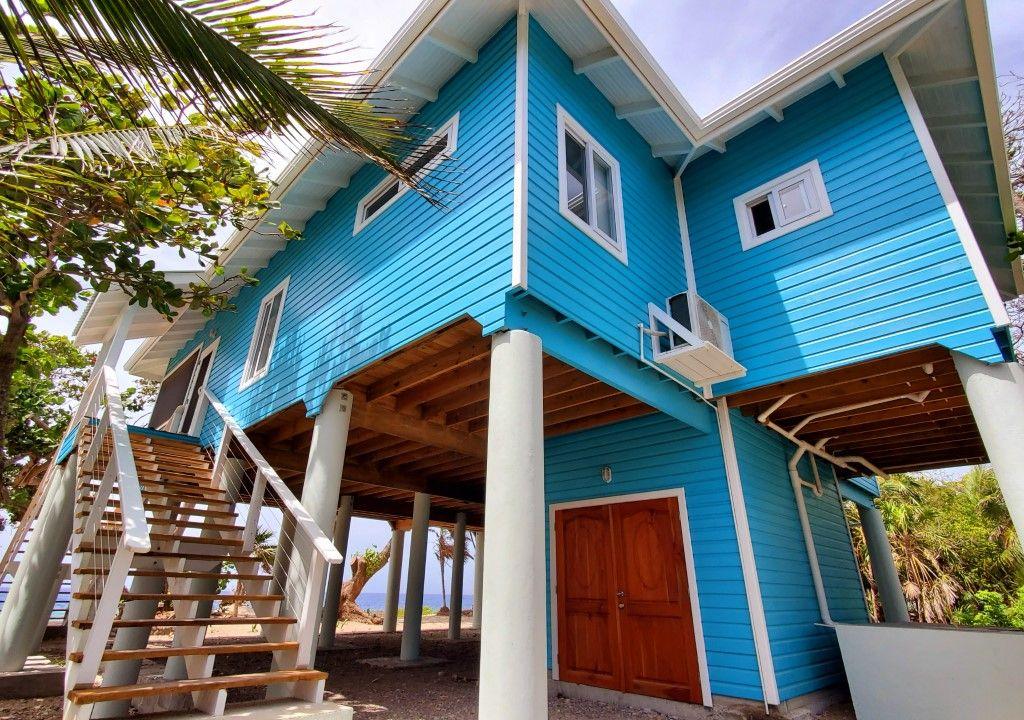 Listing ID: URE0439, Little Bight Utila, Bay Islands, HN - Azure Beach House, Photo #