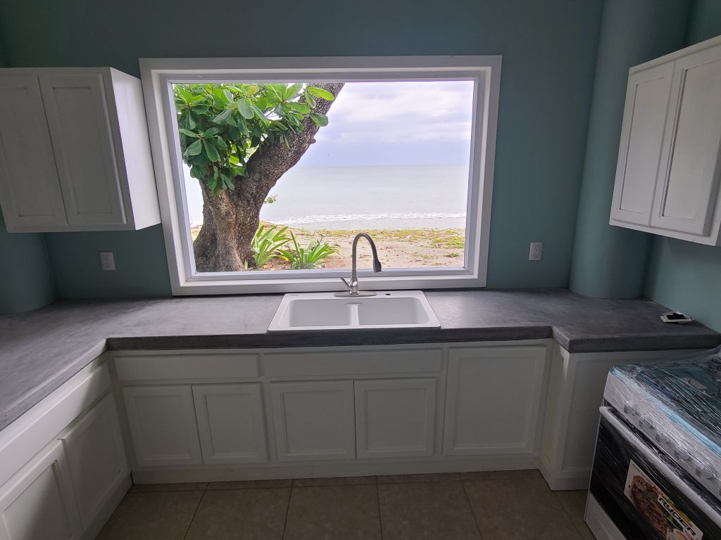 Listing ID: URE0439, Little Bight Utila, Bay Islands, HN - Azure Beach House, Photo #