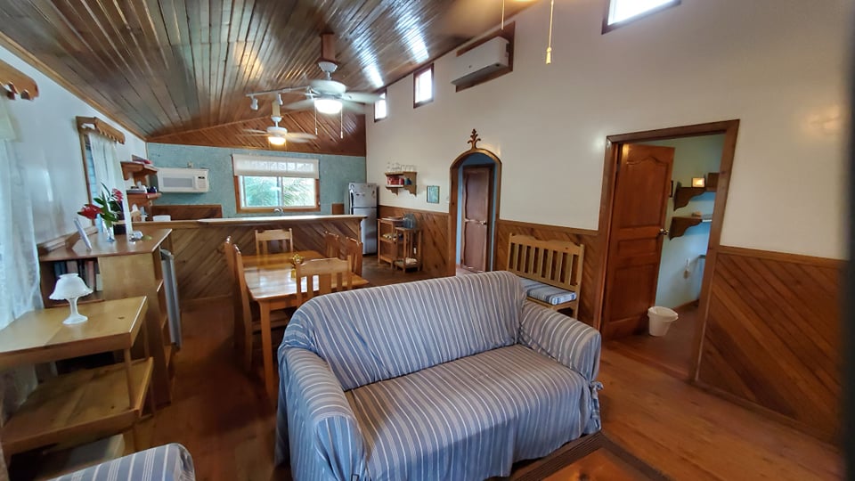 Listing ID: URE0442, Blue Bayou Utila, Bay Islands, HN - Eagle Ray House, Photo #
