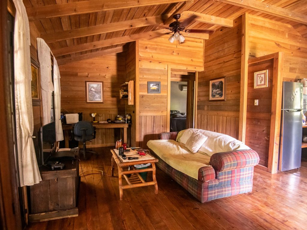 Listing ID: URE0455, Bambu Road Utila, Bay Islands, HN - Bambu House, Photo #