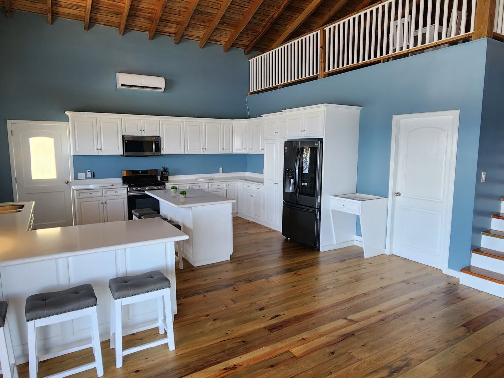 Listing ID: URE0468, Pretty Bush Utila, Bay Islands, HN - Beachfront at Pretty Bush, Photo #