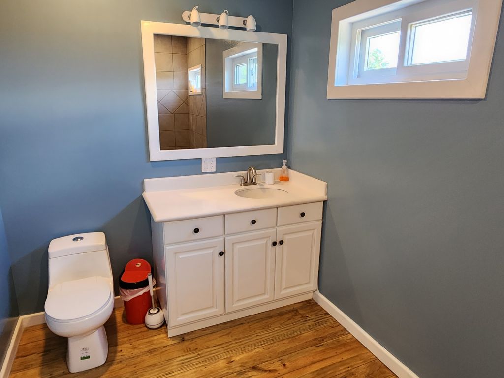 Listing ID: URE0468, Pretty Bush Utila, Bay Islands, HN - Beachfront at Pretty Bush, Photo #