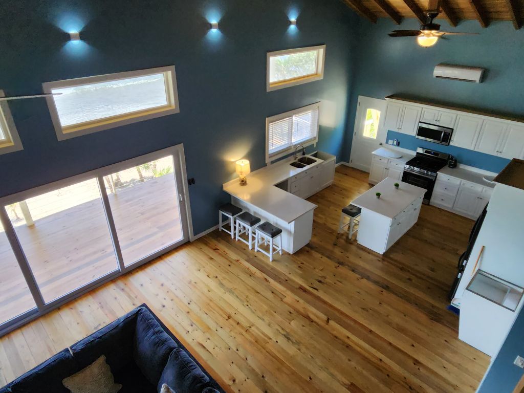 Listing ID: URE0468, Pretty Bush Utila, Bay Islands, HN - Beachfront at Pretty Bush, Photo #