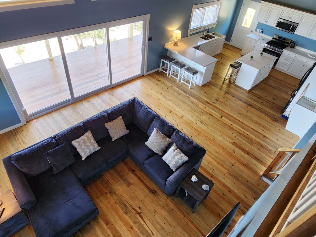 Listing ID: URE0468, Pretty Bush Utila, Bay Islands, HN - Beachfront at Pretty Bush, Photo #