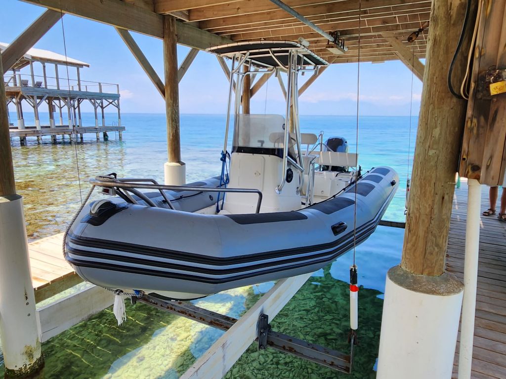 Listing ID: URE0469, Treasure Beach Utila, Bay Islands, HN - Beachfront Home at Treasure Beach, Photo #