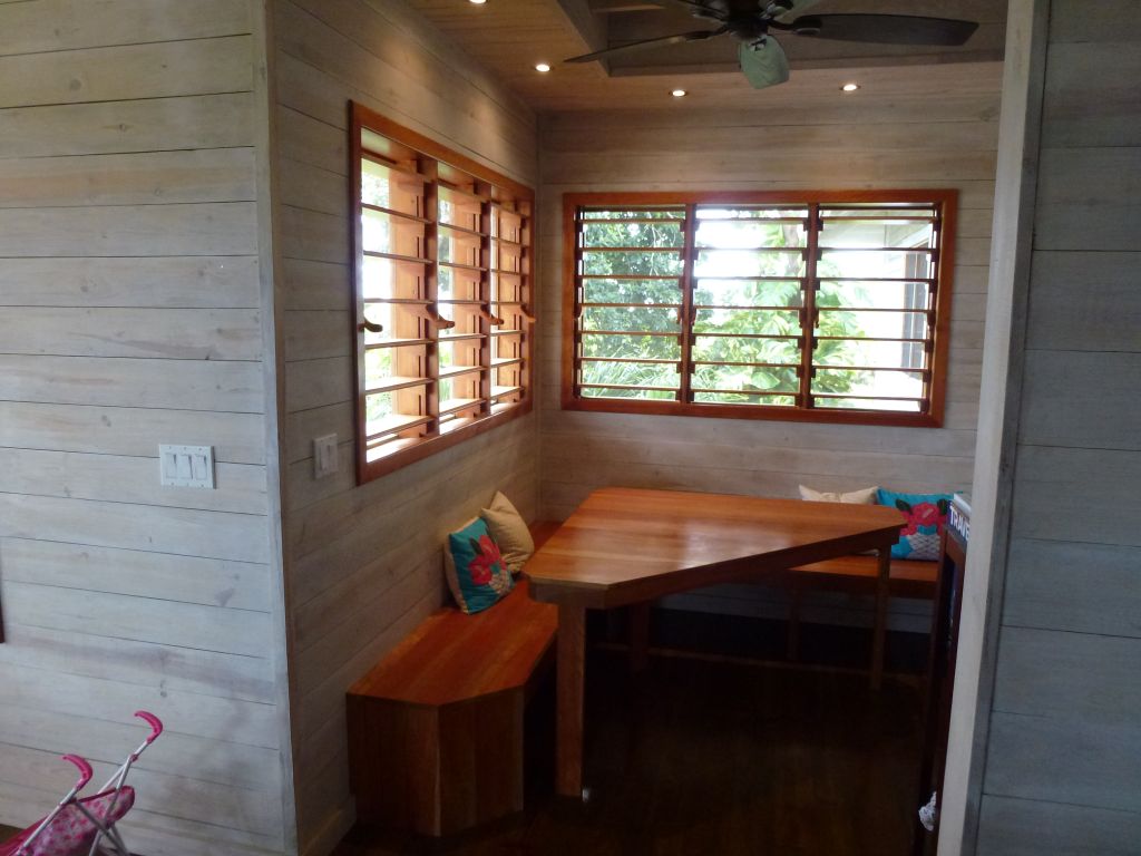 Listing ID: URE0472, Swanix Bay Utila, Bay Islands, HN - Tropical Paradise Retreat with Panoramic Sea Views, Photo #