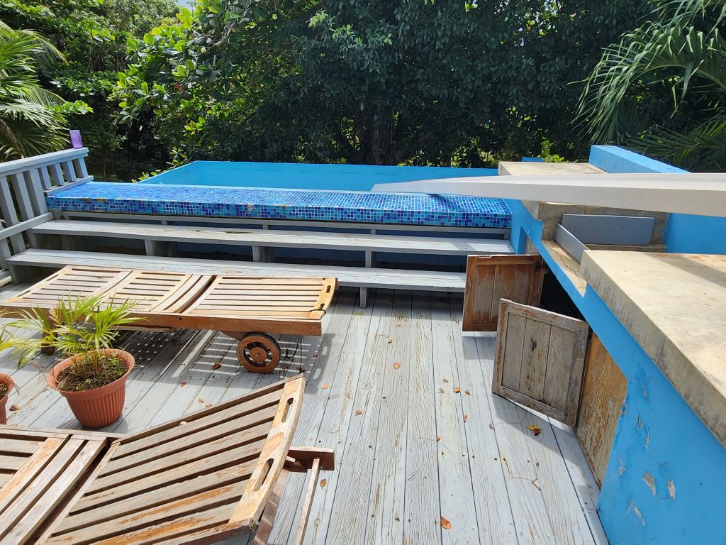 Listing ID: URE0472, Swanix Bay Utila, Bay Islands, HN - Tropical Paradise Retreat with Panoramic Sea Views, Photo #