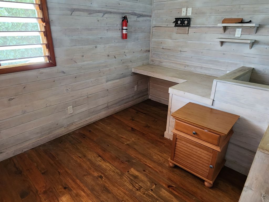 Listing ID: URE0472, Swanix Bay Utila, Bay Islands, HN - Tropical Paradise Retreat with Panoramic Sea Views, Photo #