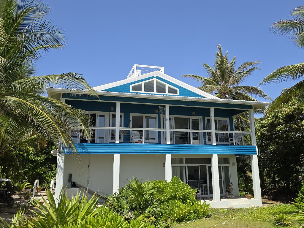 Listing ID: URE0484, Paradise Cove Utila, Bay Islands, HN - The Cove House, Photo #