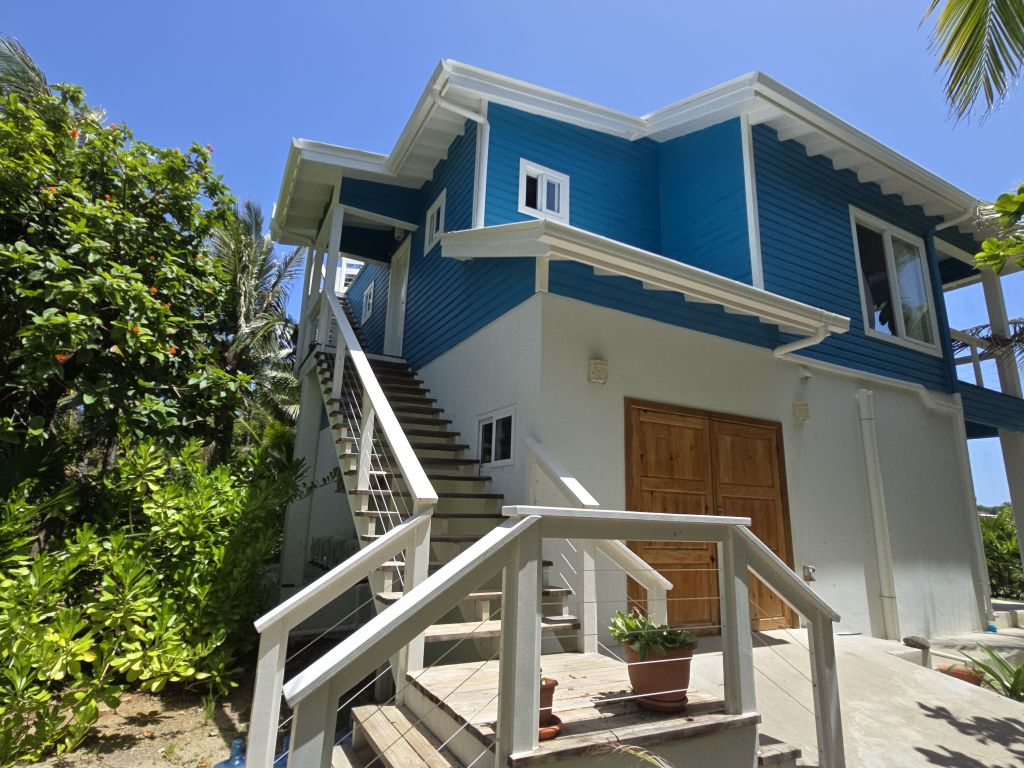 Listing ID: URE0484, Paradise Cove Utila, Bay Islands, HN - The Cove House, Photo #