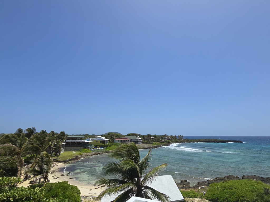 Listing ID: URE0484, Paradise Cove Utila, Bay Islands, HN - The Cove House, Photo #
