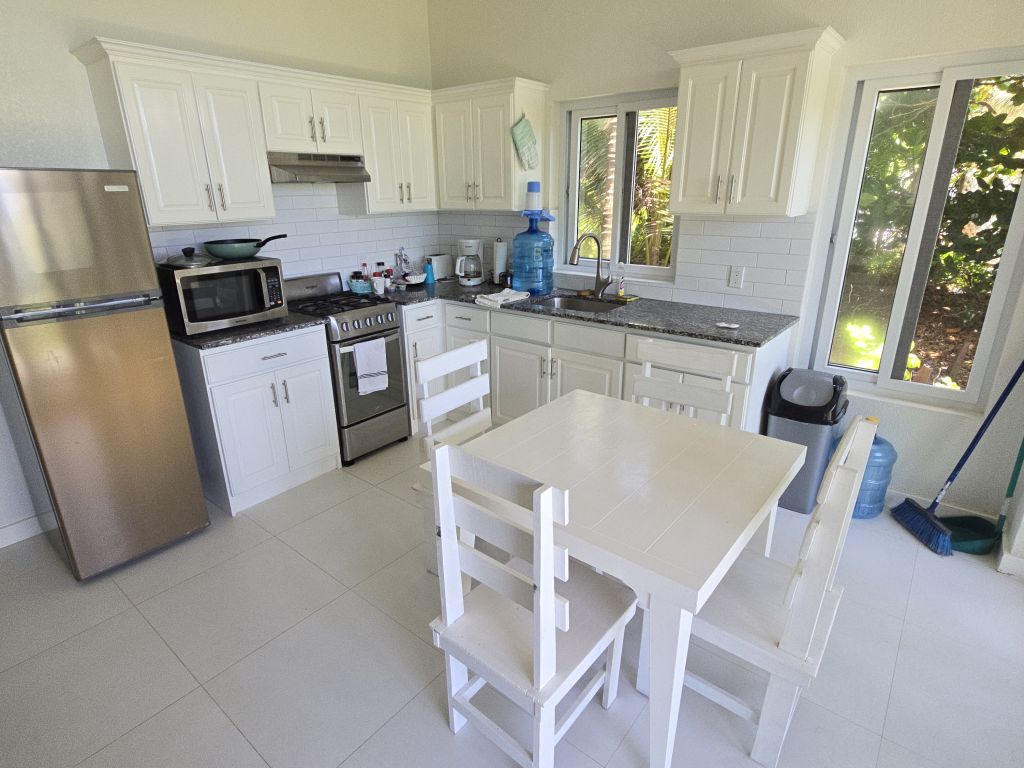 Listing ID: URE0484, Paradise Cove Utila, Bay Islands, HN - The Cove House, Photo #