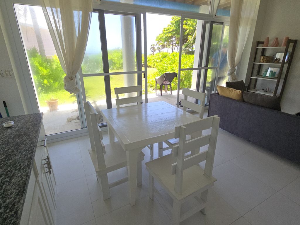 Listing ID: URE0484, Paradise Cove Utila, Bay Islands, HN - The Cove House, Photo #