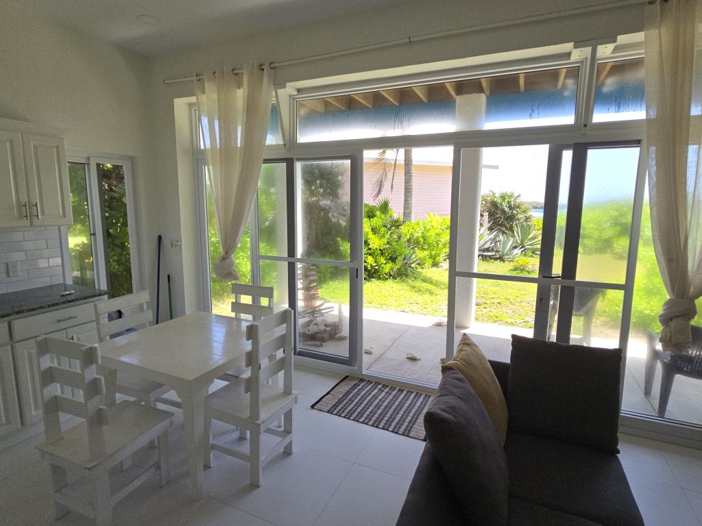 Listing ID: URE0484, Paradise Cove Utila, Bay Islands, HN - The Cove House, Photo #