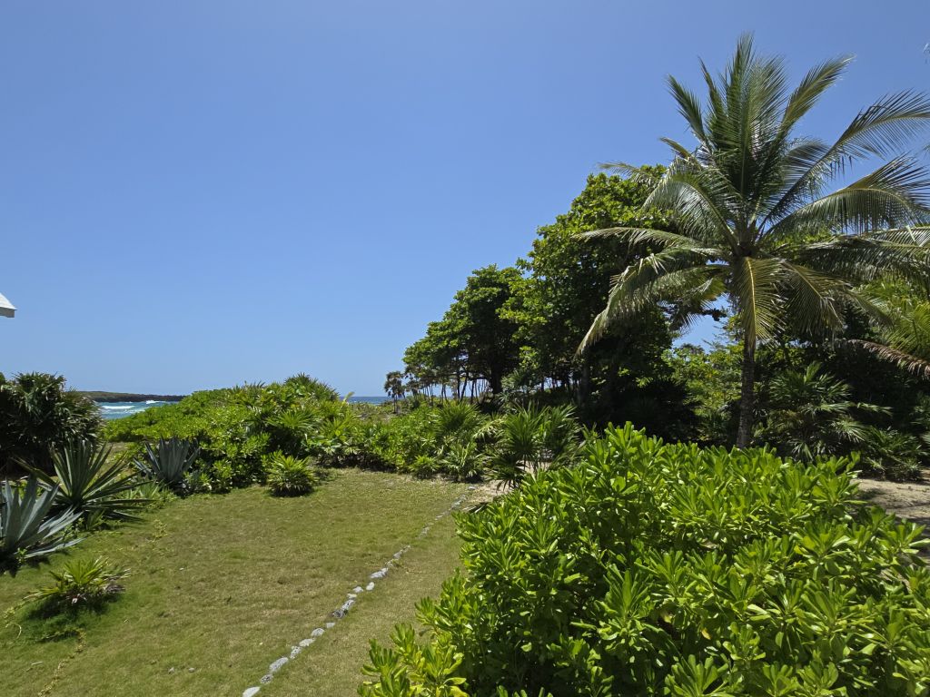 Listing ID: URE0484, Paradise Cove Utila, Bay Islands, HN - The Cove House, Photo #
