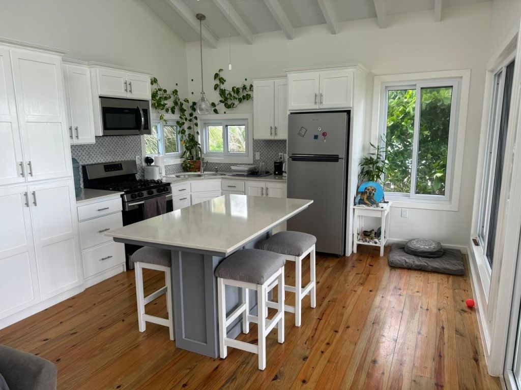 Listing ID: URE0484, Paradise Cove Utila, Bay Islands, HN - The Cove House, Photo #