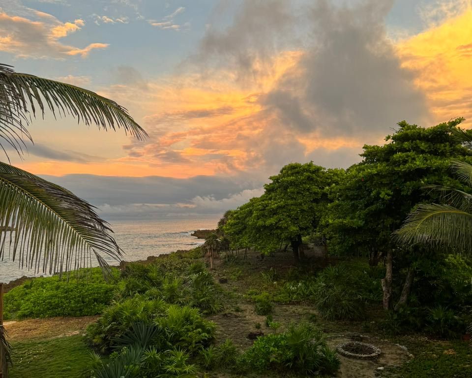 Listing ID: URE0484, Paradise Cove Utila, Bay Islands, HN - The Cove House, Photo #