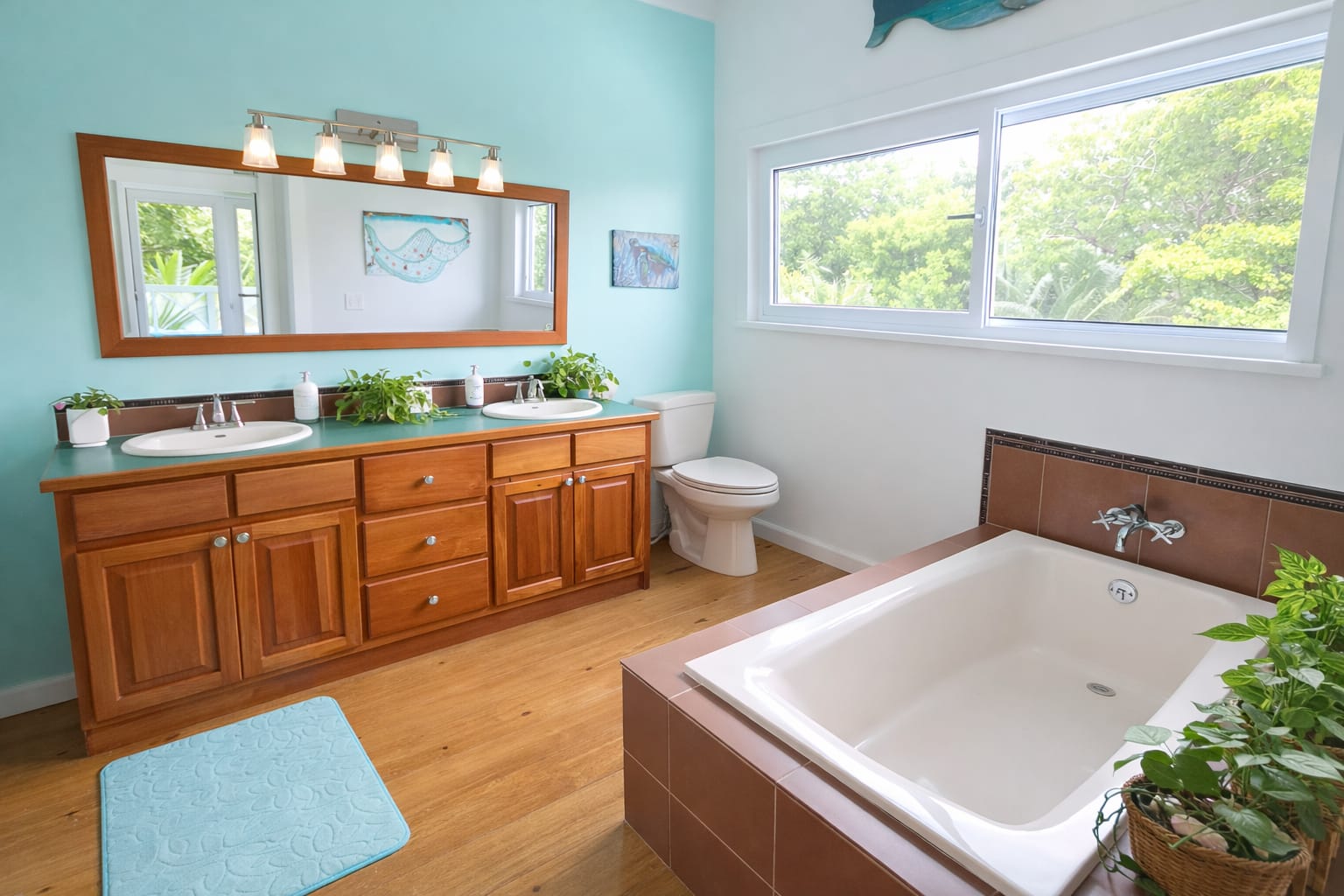 Listing ID: URE0491, Jonathan Point Utila, Bay Islands, HN - Sunset House, Photo #