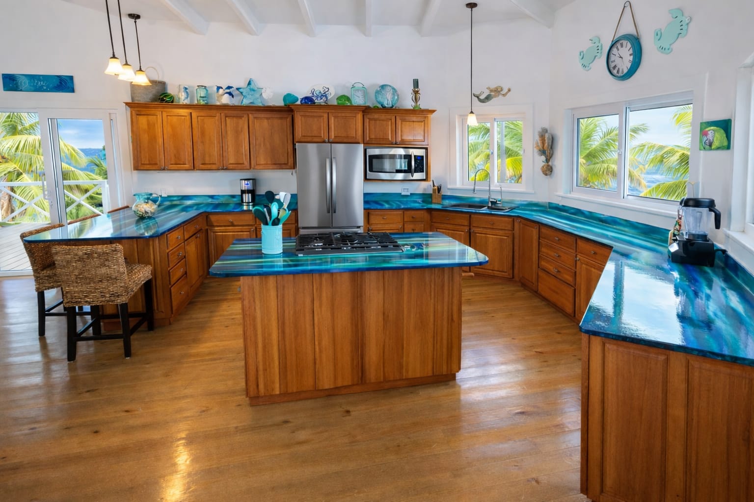 Listing ID: URE0491, Jonathan Point Utila, Bay Islands, HN - Sunset House, Photo #