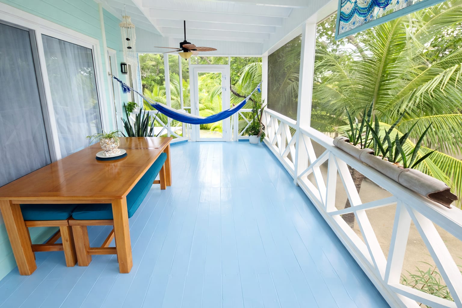 Listing ID: URE0491, Jonathan Point Utila, Bay Islands, HN - Sunset House, Photo #