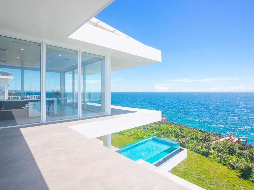 Listing ID: URE0493, Lighthouse Estates Roatán, Bay Islands, HN - Villa On the Rocks,Two Private Villas, One Unparalleled Luxury Experience, Photo #