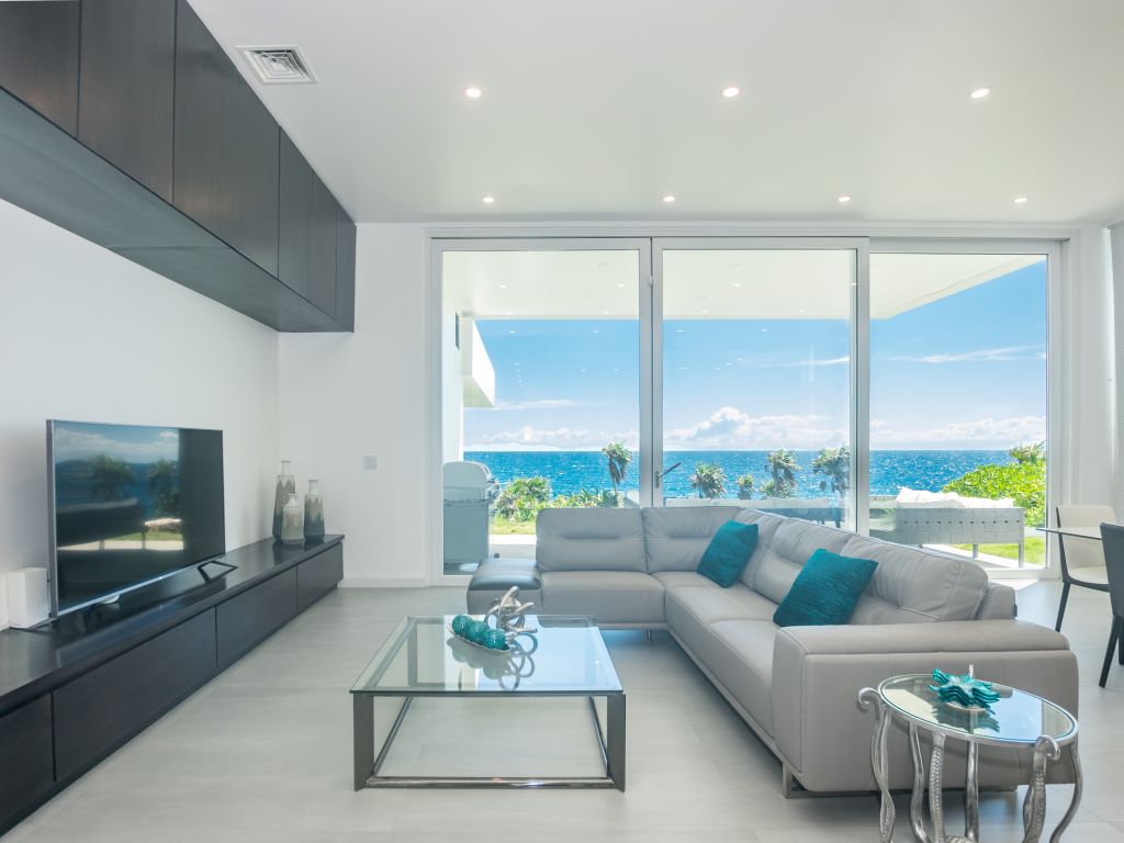 Listing ID: URE0493, Lighthouse Estates Roatán, Bay Islands, HN - Villa On the Rocks,Two Private Villas, One Unparalleled Luxury Experience, Photo #