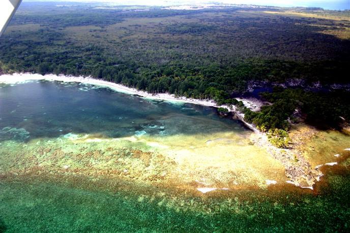 Listing ID: URE0535, Don Quick Set Utila, Bay Islands, HN - Secluded Beach Front At Don Quick Set, Photo #
