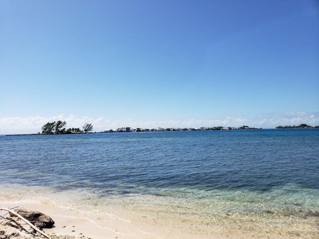 Lot Sold - Utila, Bay Islands - Listing ID: URE0572 - Photo