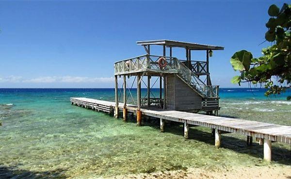 Listing ID: URE0599, Mariners Landing, South Shore Utila, Bay Islands, HN - 0.42 Acre Beachfront At Mariners Landing (Lot #B-2), Photo #