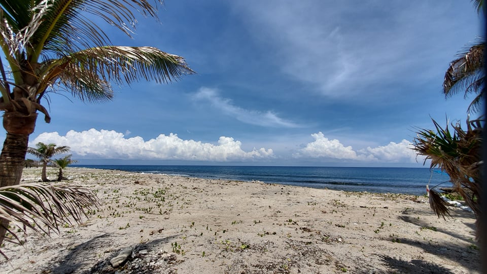 Listing ID: URE0610, Swanish Bay Utila, Bay Islands, HN - Swanish Bay Waterfront Lot 4, Photo #