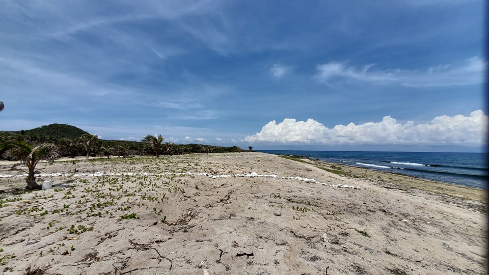 Listing ID: URE0612, Swanish Bay Utila, Bay Islands, HN - Swanish Bay Waterfront Lot 6, Photo #