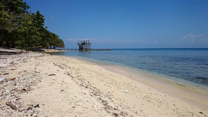 Listing ID: URE0613, Mariner's Landing Utila, Bay Islands, HN - Beachfront At Mariner's Landing, Photo #