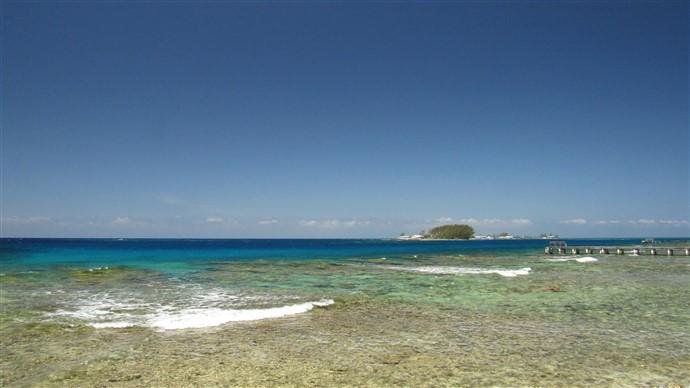 Listing ID: URE0613, Mariner's Landing Utila, Bay Islands, HN - Beachfront At Mariner's Landing, Photo #