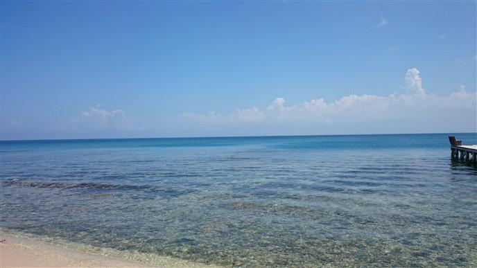 Listing ID: URE0613, Mariner's Landing Utila, Bay Islands, HN - Beachfront At Mariner's Landing, Photo #