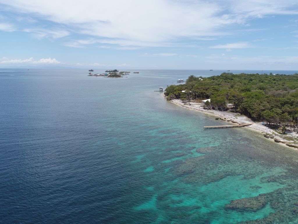Listing ID: URE0636, Big Rock Utila, Bay Islands, HN - Big Rock Lot #2, Photo #