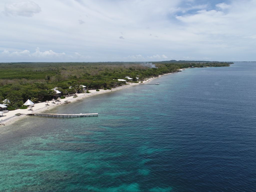 Listing ID: URE0636, Big Rock Utila, Bay Islands, HN - Big Rock Lot #2, Photo #