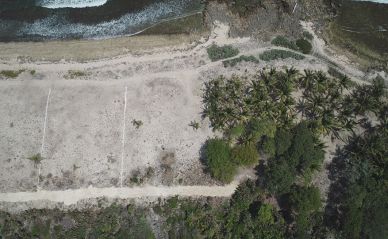 Listing ID: URE0639,  Utila, Bay Islands, HN - Swanish Bay Waterfront Lot 2, Photo #