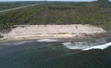 Listing ID: URE0639,  Utila, Bay Islands, HN - Swanish Bay Waterfront Lot 2, Photo #