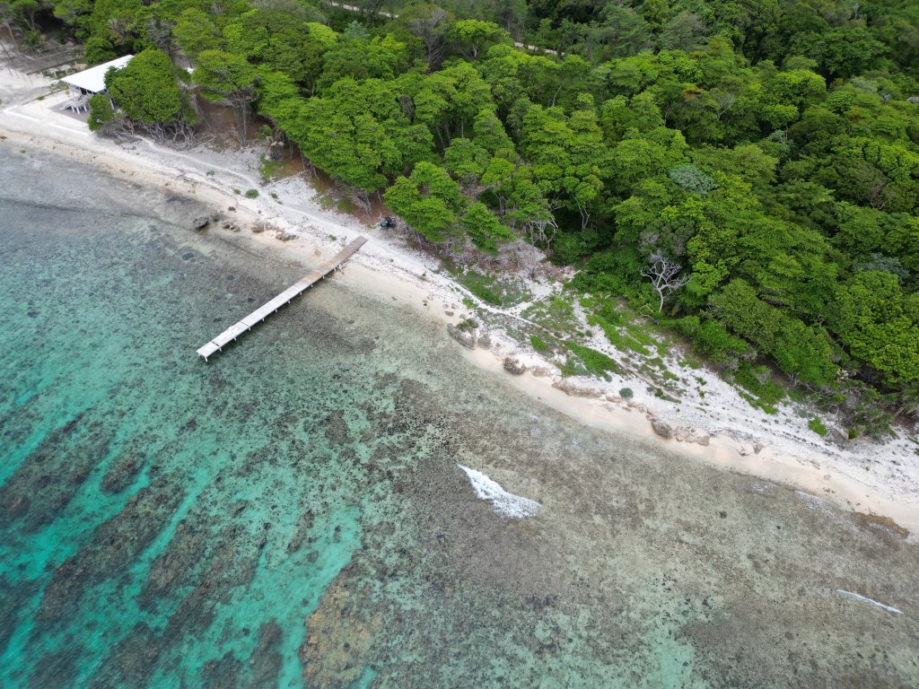 Listing ID: URE0664, Big Rock Utila, Bay Islands, HN - Big Rock Seven Interior Lots, Photo #