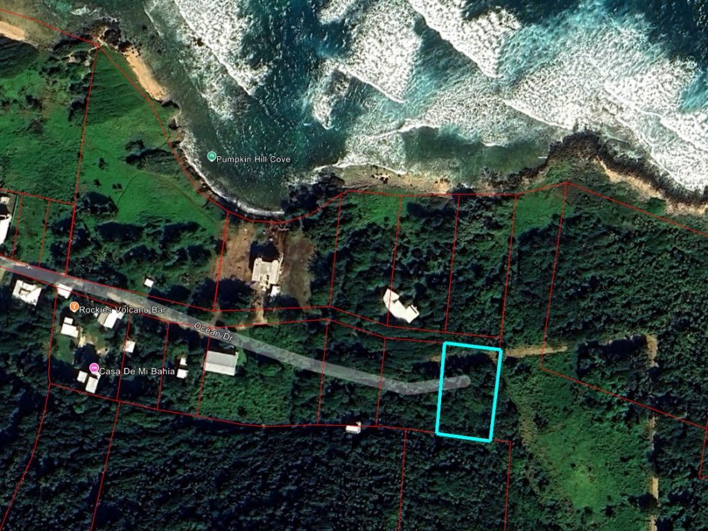 Listing ID: URE0675, Ocean Drive, Pumpkin Hill Utila, Bay Islands, HN - Pumpkin Hill Boulder Lot, Photo #