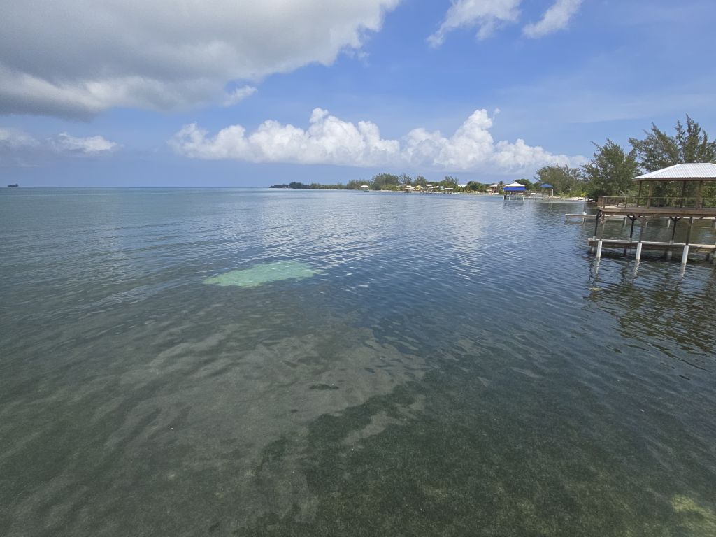 Listing ID: URE0678, David's Beach Utila, Bay Islands, HN - Sunset Shores With Dock & Boat Slip, Photo #